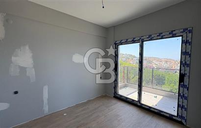 Yenifoça Deniz Manzaralı 3+2 Satılık Triplex Villa