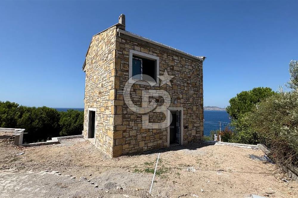 Yenifoça Deniz Manzaralı 3+2 Satılık Triplex Villa