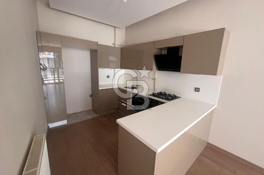 KARTEPE FORM ANATOLİA SİTESİNDE ARA KAT 2+1 SATILIK DAİRE
