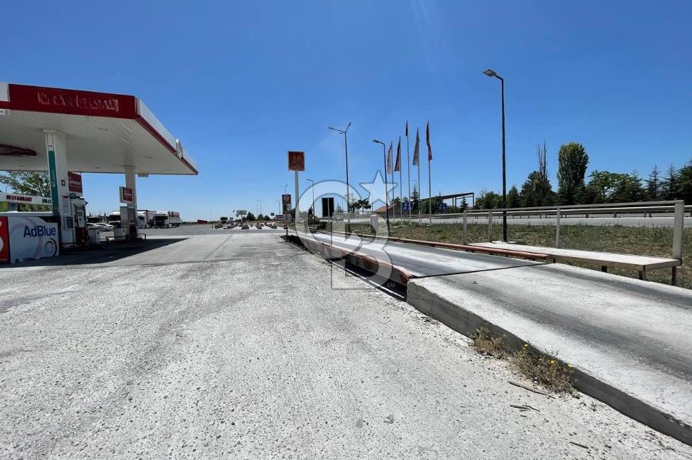 ESKİŞEHİRDE SATILIK AKARYAKIT İSTASYONU VE DİNLENME TESİSİ