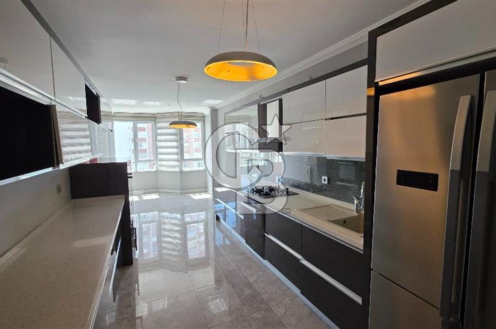 Mavişehir Flamingo 16 Sitesinde Kilerli 3+1 Kiralık Daire