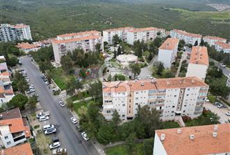BORNOVA EVKA3’DE KİRALIK 3+1 BOŞ DAİRE