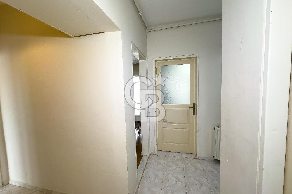 BORNOVA EVKA3’DE KİRALIK 3+1 BOŞ DAİRE