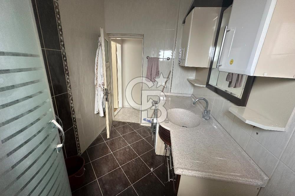 BORNOVA EVKA3’DE KİRALIK 3+1 BOŞ DAİRE