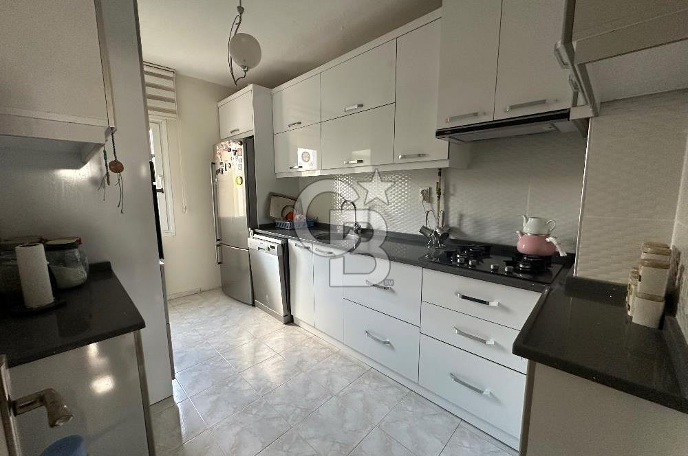 BORNOVA EVKA3’DE KİRALIK 3+1 BOŞ DAİRE
