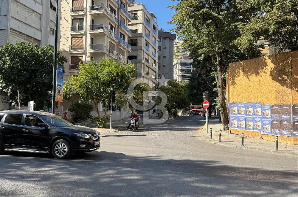 Fenerbahçe Dalyan’da Geniş Metrekareli Çatı Dubleksi – Yatırım ve Yaşam İçin Fırsat!