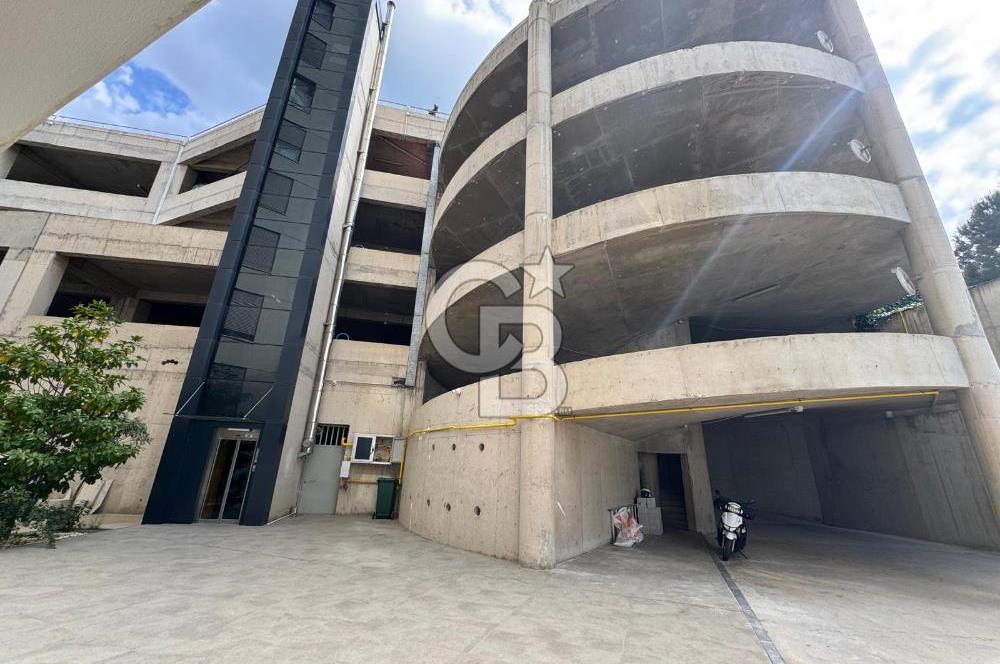 Narlıdere Evin Park Sitesi Havuzlu Manzaralı Satılık 2+1 Daire
