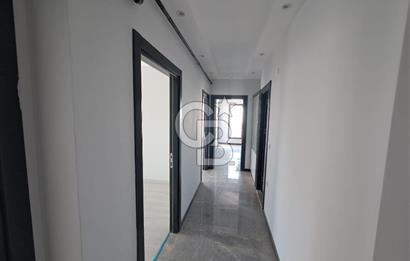 Egekent´ te Deniz Manzaralı Sıfır 2+1 Şık Daire