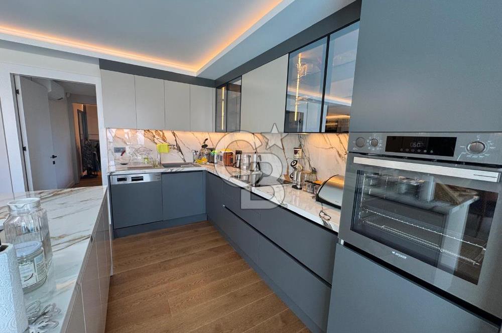 Narlıdere Evin Park Sitesi Havuzlu Manzaralı Satılık 2+1 Daire