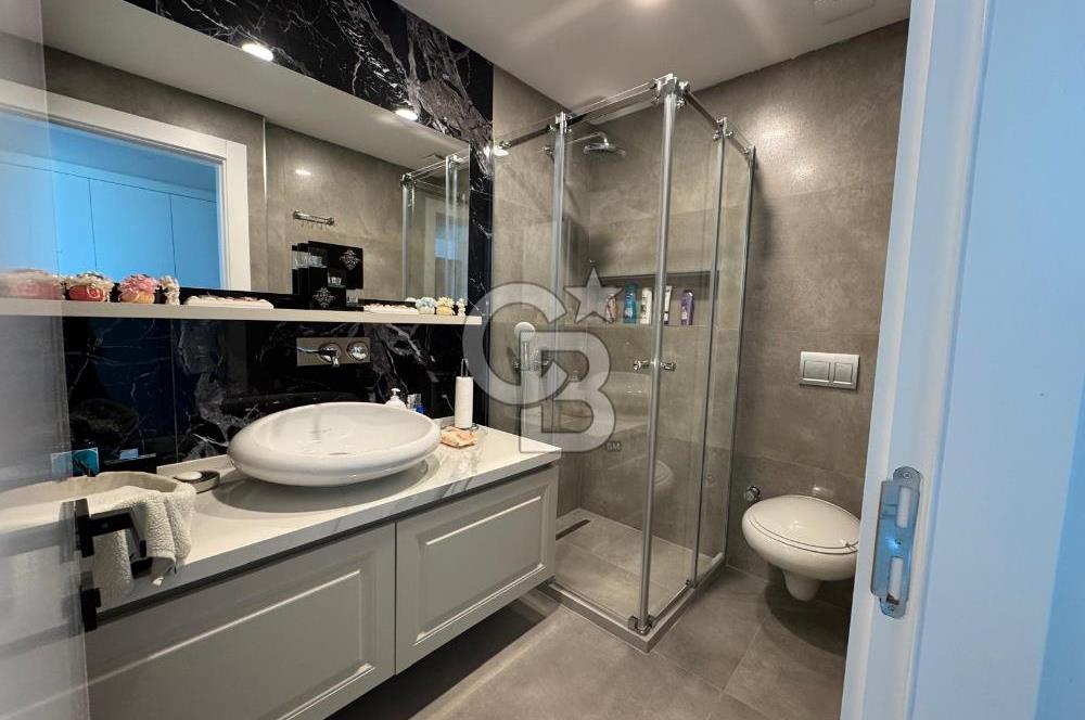 Narlıdere Evin Park Sitesi Havuzlu Manzaralı Satılık 2+1 Daire