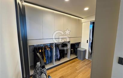 Narlıdere Evin Park Sitesi Havuzlu Manzaralı Satılık 2+1 Daire