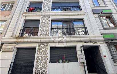ÜSKÜDAR SALACAKTA EMSALSİZ KEYİFLİ BİR DAİRE SİZLERİ BEKLİYOR