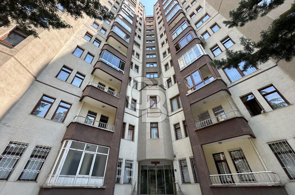 ALPASLAN MAH. MUHTEŞEM KONUMDA 240M2 4+1 SATILIK DAİRE