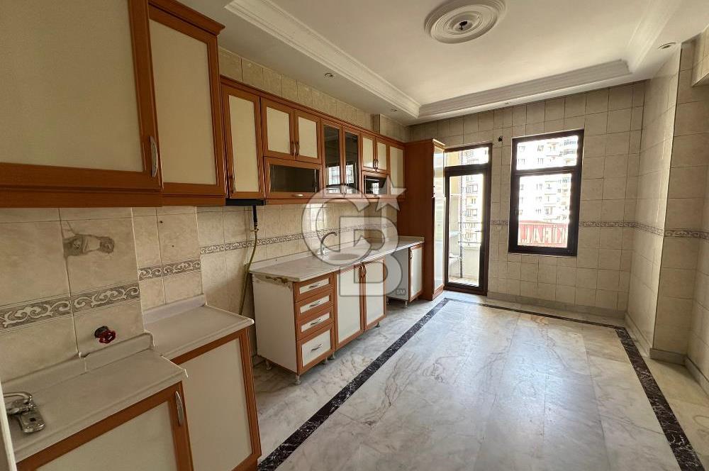 ALPASLAN MAH. MUHTEŞEM KONUMDA 240M2 4+1 SATILIK DAİRE