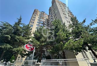 ALPASLAN MAH. MUHTEŞEM KONUMDA 240M2 4+1 SATILIK DAİRE