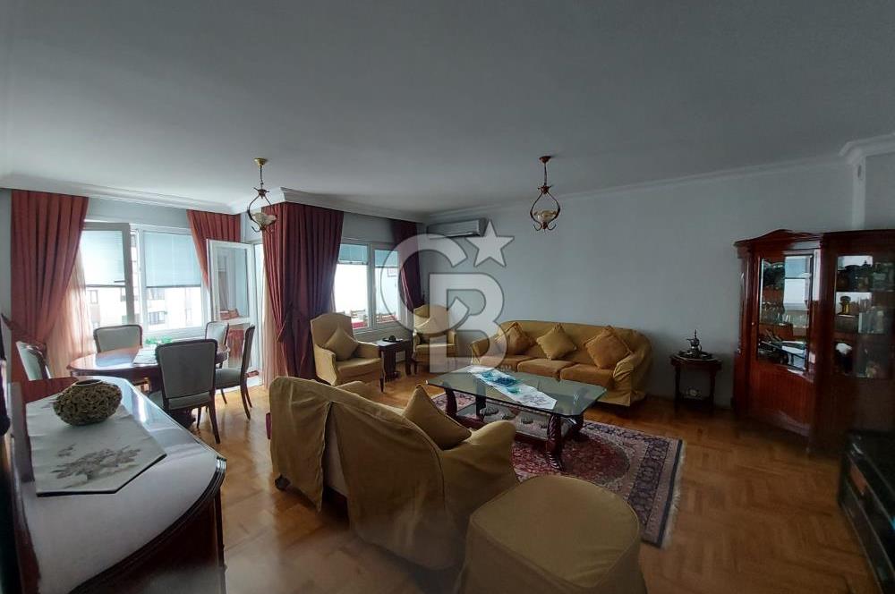 ATAŞEHİR YENİŞEHİR MAHALLESİNDE BAKIMLI 3+1 SATILIK DAİRE