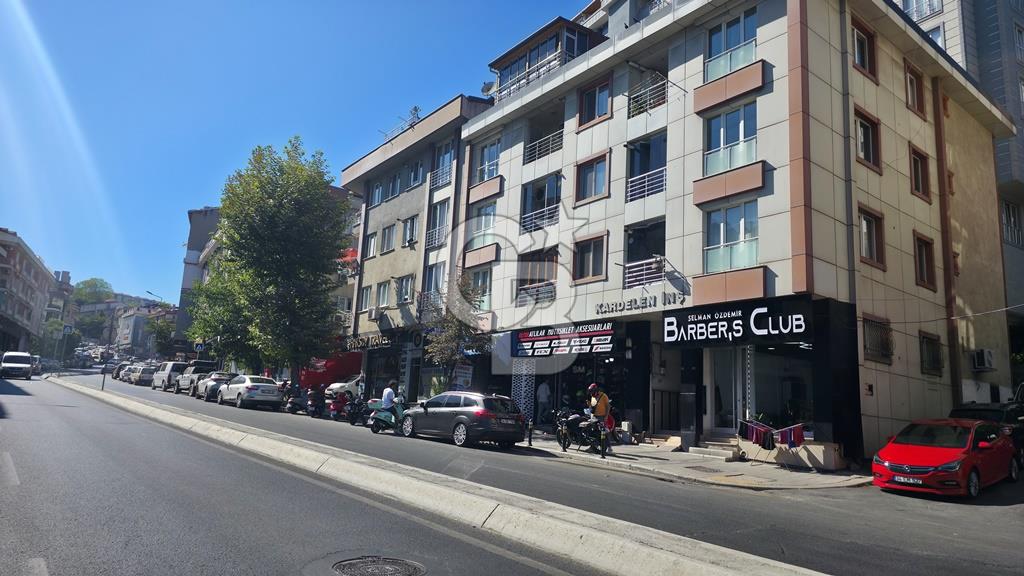 Saya Yolunda Yokuşsuz Çift Girişli 3+2 Teraslı Yeni Dubleks