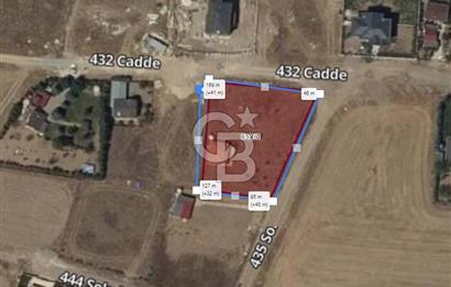 GÖLBAŞI KARŞIYAKA MOGAN GÖLÜNÜ GÖREN ÖN KÖŞE 2 VİLLALIK 1.683 M2