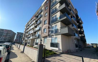 ÇANAKKALE İSMETPAŞA MAH. FS KALE SİTESİ ARA KAT 1+1 DAİRE