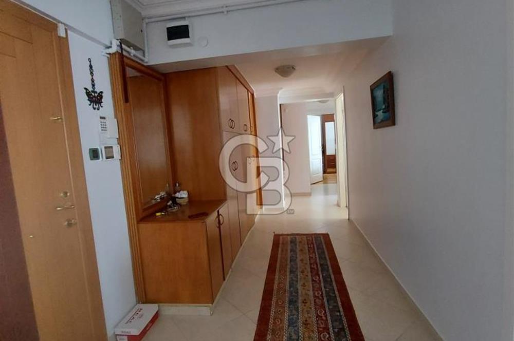 ATAŞEHİR YENİŞEHİR MAHALLESİNDE BAKIMLI 3+1 SATILIK DAİRE