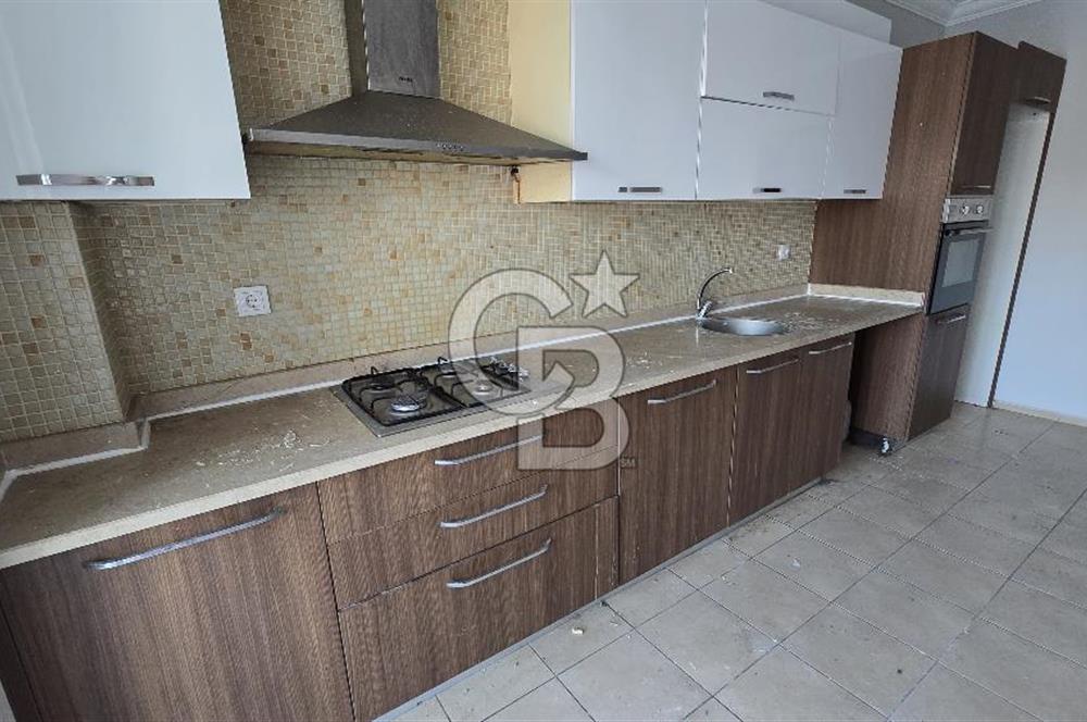 PALMİYE PARK SİTESİ EN GÜZEL CEPHEDE SATILIK BOŞ 3+1 DAİRE!
