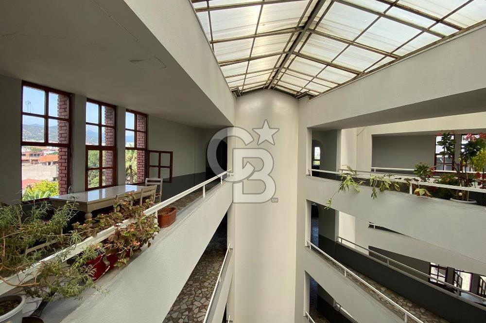 BALIKESİR-EDREMİT MERKEZDE 3+1 125 M2 DOĞALGAZLİ ASANSÖRLÜ FIRSAT DAİRE