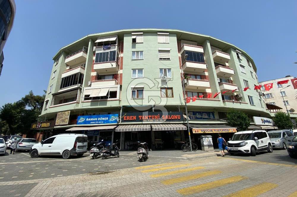 BALIKESİR-EDREMİT MERKEZDE 3+1 125 M2 DOĞALGAZLİ ASANSÖRLÜ FIRSAT DAİRE