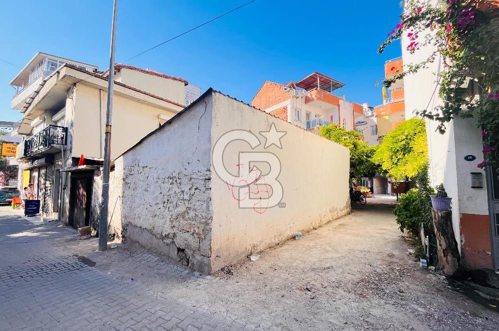 Dikili Çandarlıda Sahile 50 Metre Dubleks Teraslı 2+1 Daire