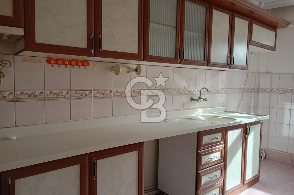 KEÇİÖREN YUNUS EMRE CAD.MUHTEŞEM LOKASYONDA KATTA 3+1 DAİRE