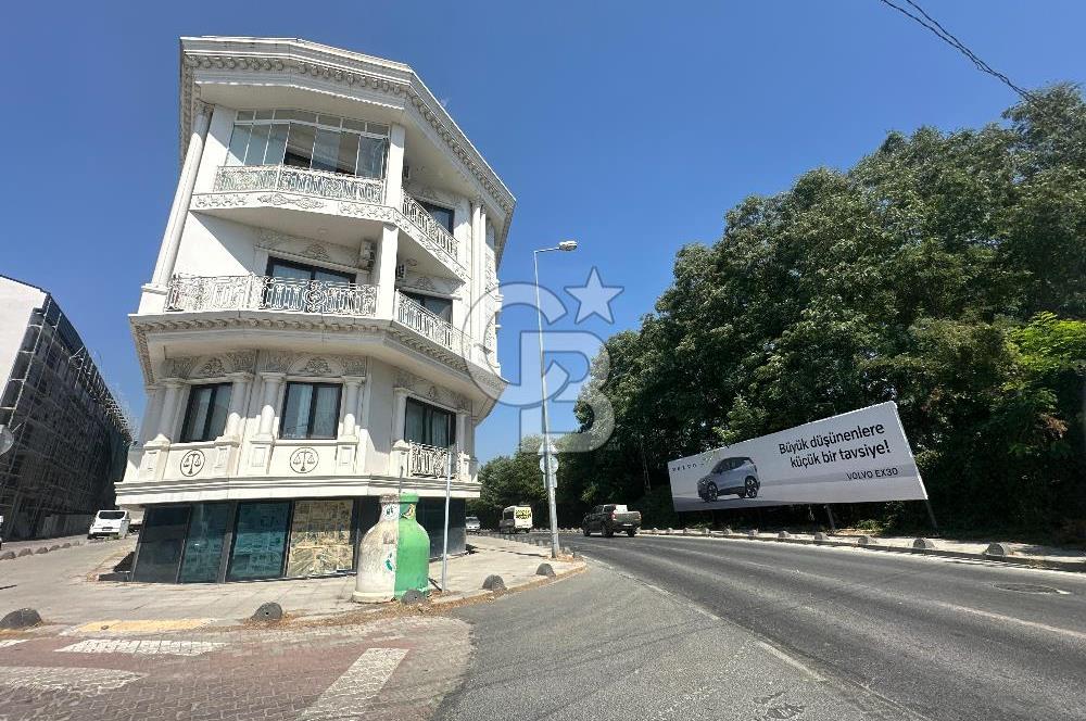 Kemerburgaz Bahçeköy Cadde Üzeri 693m2 Satılık Köşe Dükkan
