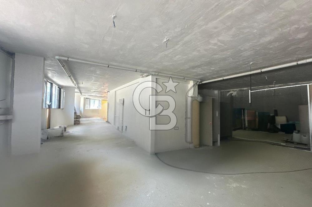 Kemerburgaz Bahçeköy Cadde Üzeri 693m2 Satılık Köşe Dükkan