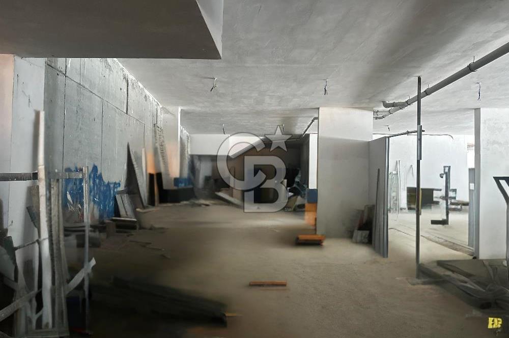 Kemerburgaz Bahçeköy Cadde Üzeri 693m2 Satılık Köşe Dükkan