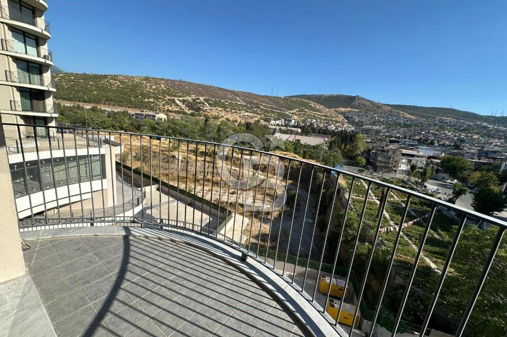 BORNOVA KOŞUKAVAK MODDA BULVAR 3+1 EŞYALI KİRALIK OFİS BÜRO