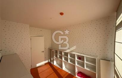 BORNOVA KOŞUKAVAK MODDA BULVAR 3+1 EŞYALI KİRALIK OFİS BÜRO