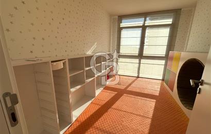 BORNOVA KOŞUKAVAK MODDA BULVAR 3+1 EŞYALI KİRALIK OFİS BÜRO