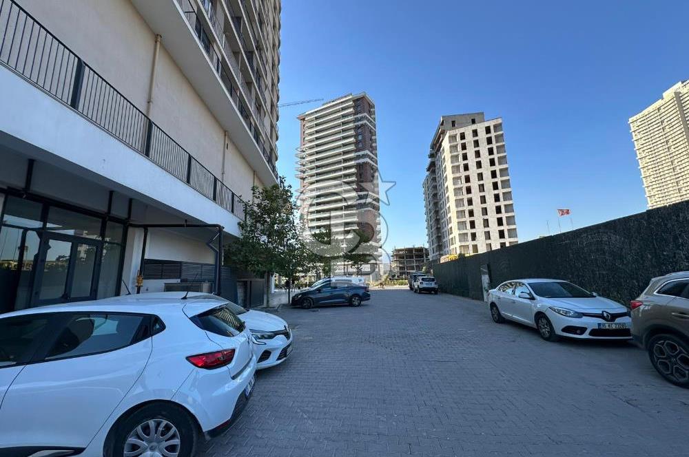 BORNOVA KOŞUKAVAK MODDA BULVAR 3+1 EŞYALI KİRALIK OFİS BÜRO