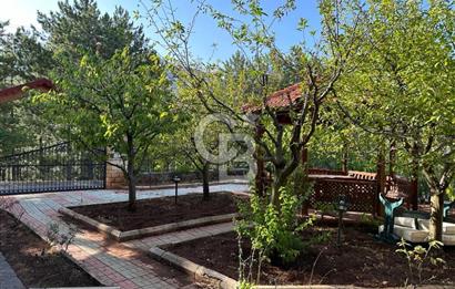 Mersin Tarsus K.Gülek'te Çamlıkent Sit.4 Katlı Villa Hobi Bahçesi