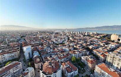 Karşıyaka Yalı Mah Pazaryeri Yakını Park Cephe Satılık 3+1 Daire