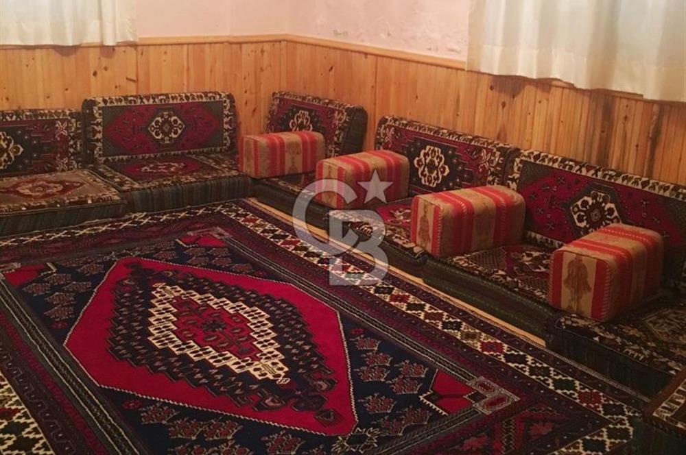 Mersin Tarsus K.Gülek'te Çamlıkent Sit.4 Katlı Villa Hobi Bahçesi