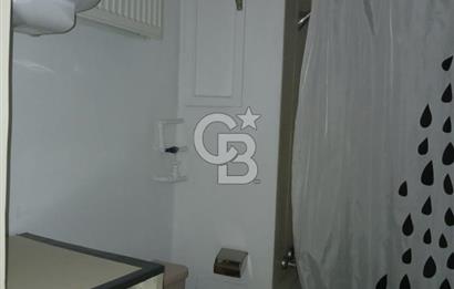 Nişantasi Hüsrev Gerede Cad. girişinde Kiralık Ofis katı.