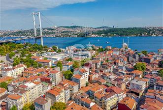 ortaköyde mükemmel konumda satılık bina