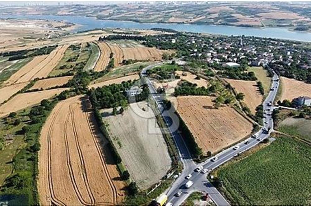 HARAÇÇI-HADIMKÖY CADDESİNDE KÖŞE KONUMDA KAÇMAZ YATIRIM FIRSATI