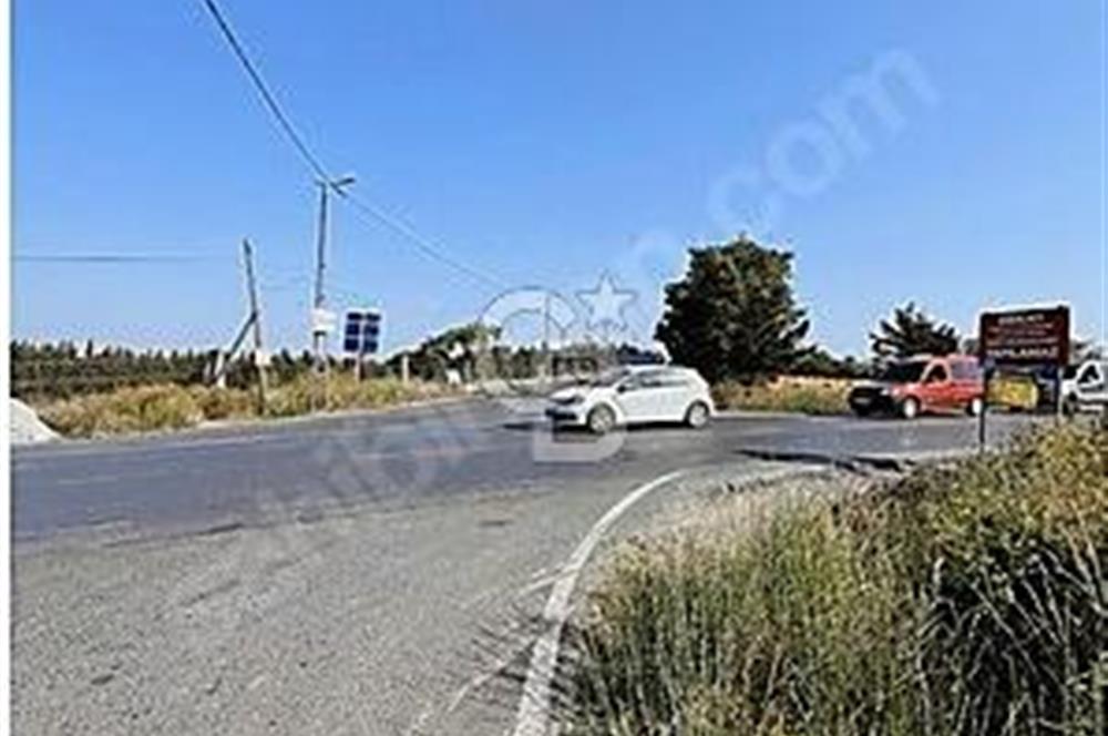 HARAÇÇI-HADIMKÖY CADDESİNDE KÖŞE KONUMDA KAÇMAZ YATIRIM FIRSATI