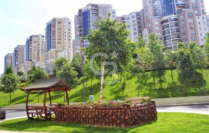 Nish Adalar’da Deniz ve Adalar Manzaralı 3+1 Kiralık Lüks Daire