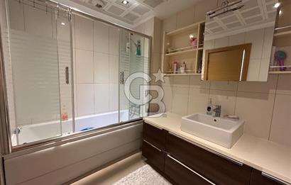 Nish Adalar’da Deniz ve Adalar Manzaralı 3+1 Kiralık Lüks Daire