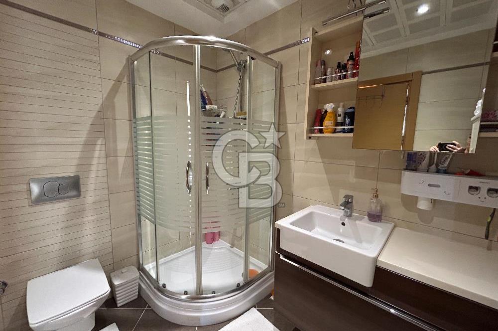 Nish Adalar’da Deniz ve Adalar Manzaralı 3+1 Kiralık Lüks Daire