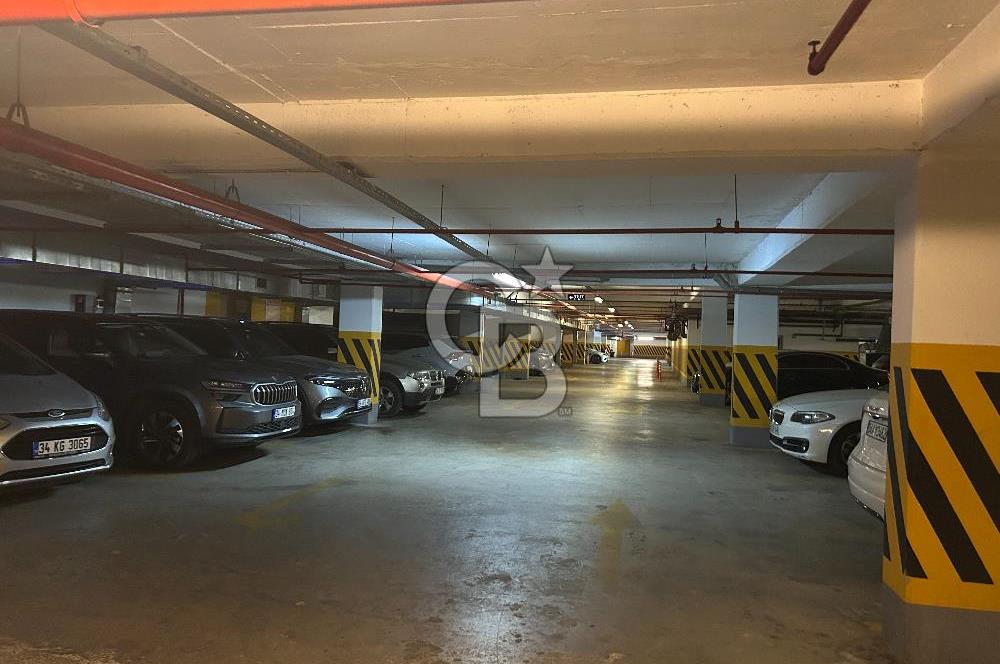 Nish Adalar’da Deniz ve Adalar Manzaralı 3+1 Kiralık Lüks Daire