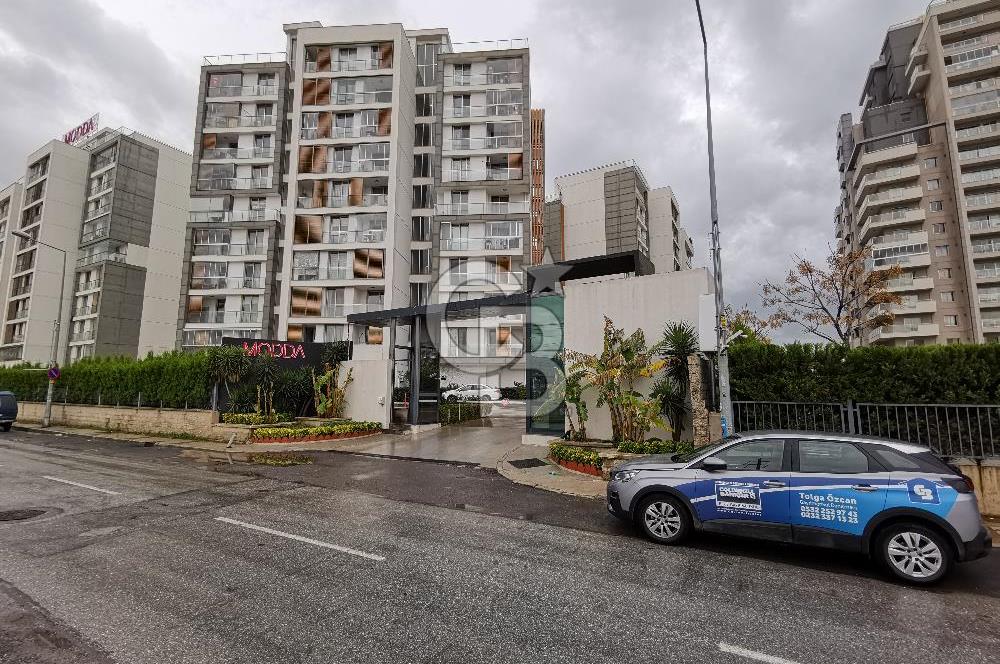 Karşıyaka Mavişehir Modda Eşyalı Kiralık 2+1 Daire