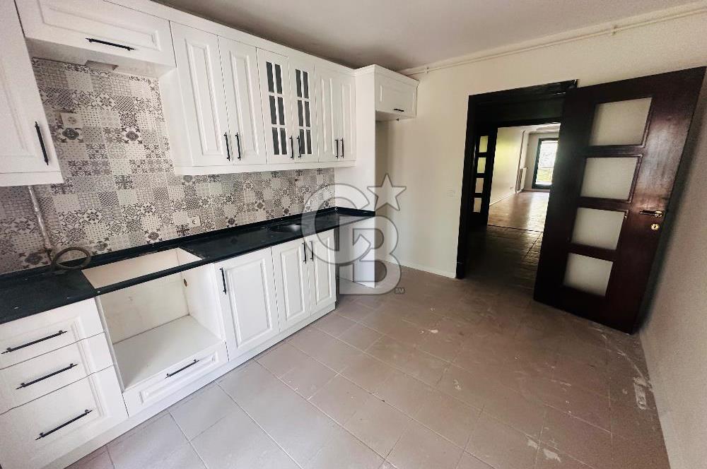 Bahçeşehir Süzer Bulvarı Gül Blok Satılık 4+1 Daire