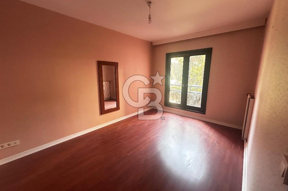 Bahçeşehir Süzer Bulvarı Gül Blok Satılık 4+1 Daire